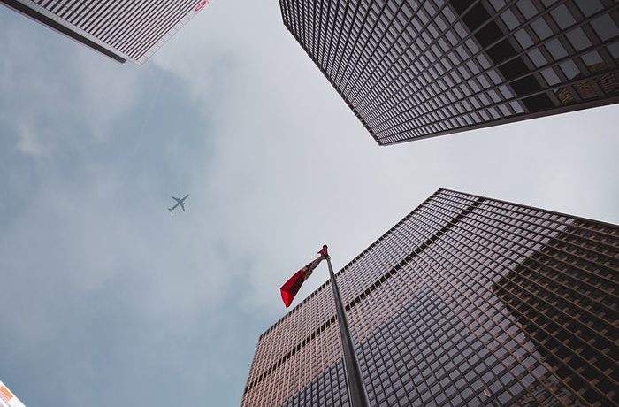 flight to Canada